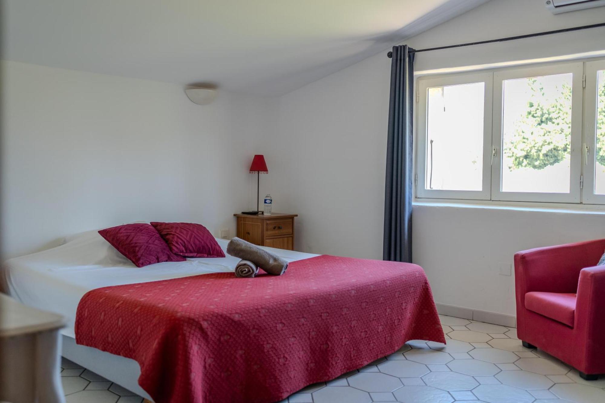Le Vieux Platane Hotel Cairanne Екстериор снимка