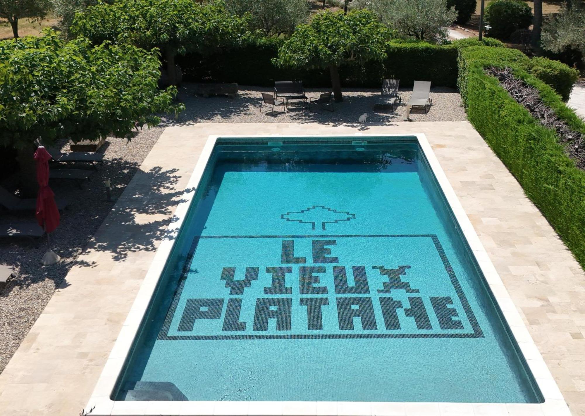 Le Vieux Platane Hotel Cairanne Екстериор снимка